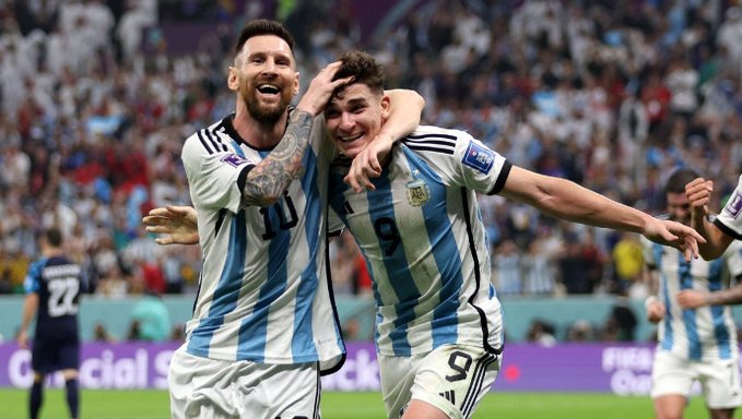 Seleção da Argentina é tricampeã do mundo e consagra Messi